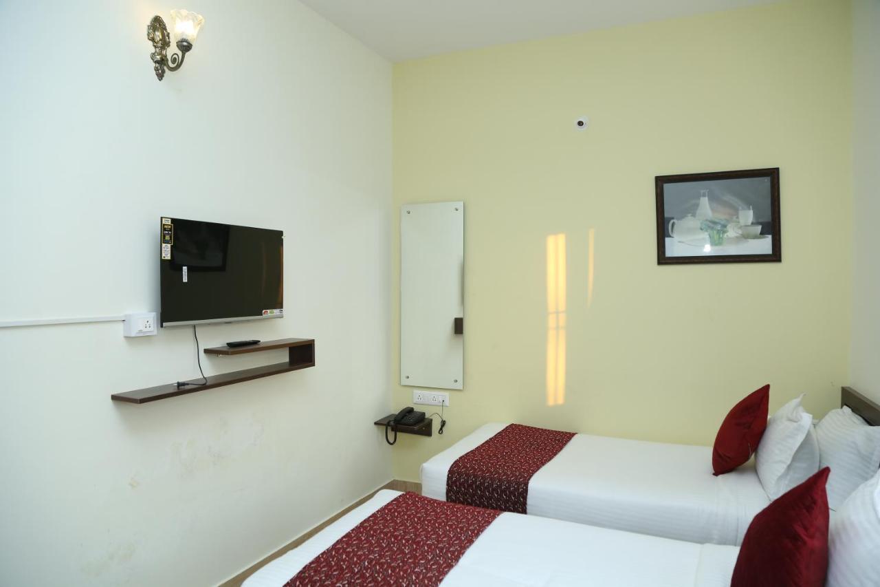 Hotel Bangalore Airport Inn, Near Kempegowda Airport, Airport Pickup & Drop Available 24X7 Devanahalli Dış mekan fotoğraf
